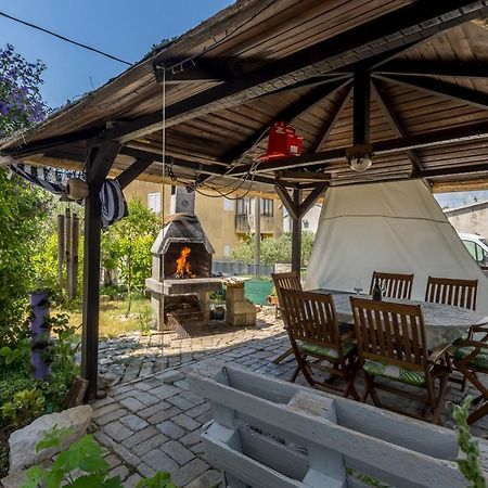 Apartment More 2 Kaštela Екстериор снимка