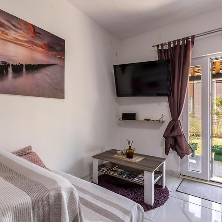 Apartment More 2 Kaštela Екстериор снимка