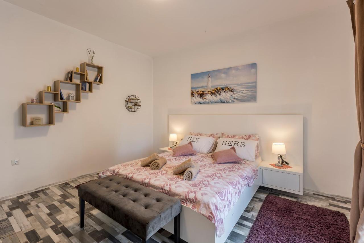 Apartment More 2 Kaštela Екстериор снимка